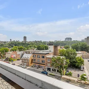 Initial / Wave + Parking / Centre-ville De Ville de Québec